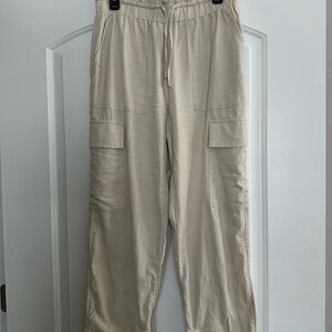 Time and Tru Cream Cargo Drawstring Pants